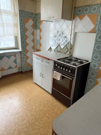 Продам 2 комнатную квартиру Шахтерская площадь Донецк