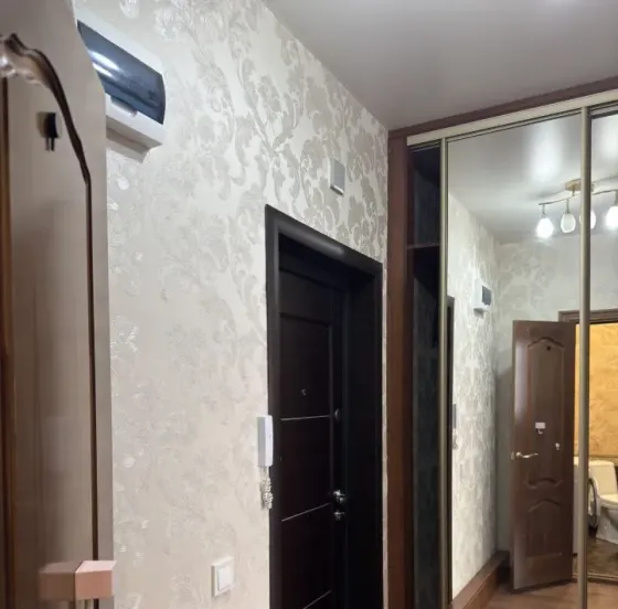 Сдам 2х комнатную квартиру в Буденовском районе Донецк