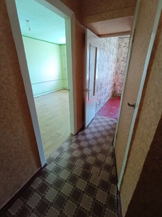 Срочно продам квартиру 1 комнатную 2/5 Город Харцызск, ул. Октябрьская, центр Харцызск