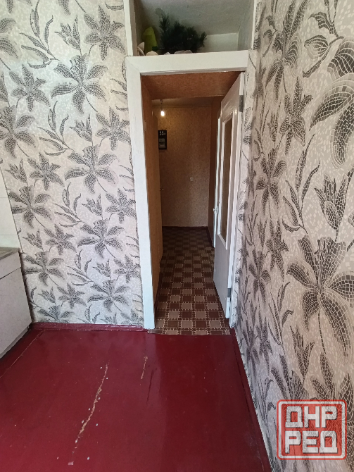 Срочно продам квартиру 1 комнатную 2/5 Город Харцызск, ул. Октябрьская, центр Харцызск - изображение 3