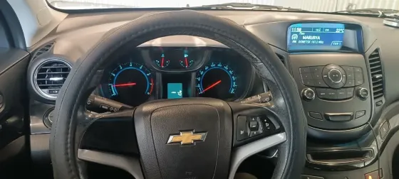 семейный автомобиль Chevrolet Orlando Донецк