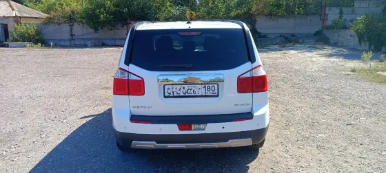 семейный автомобиль Chevrolet Orlando Донецк