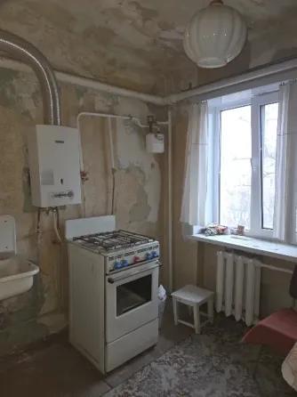 Продам 1 к. Центр города прт Гринкевича Донецк