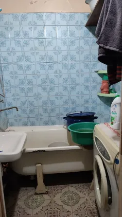Продам 3ком вода всегда, Буденновский район Донецк