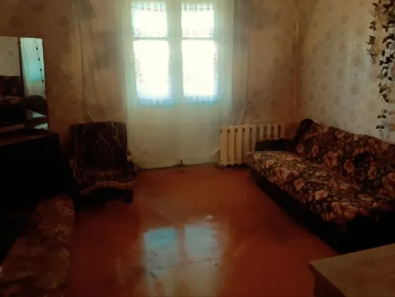 Продам 3 ком кв в Куйбышевском р-не Азотный Донецк