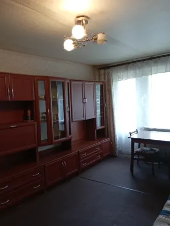 2 ком. Дом культуры! ул.Октябрьская! Харцызск