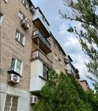 Продам 3ком пр. Мира, Изумруд Донецк
