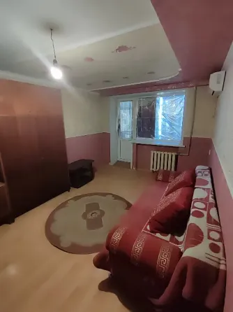 Сдам 1 к.кв.в Ворошиловском районе пл.Ленина Донецк