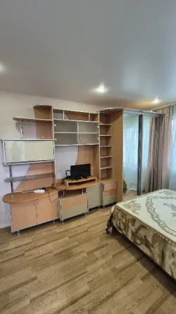 Сдаётся 1-комн. квартира 36м² в Калининском районе, ориентир Мед. Институт Донецк