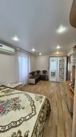 Сдаётся 1-комн. квартира 36м² в Калининском районе, ориентир Мед. Институт Донецк