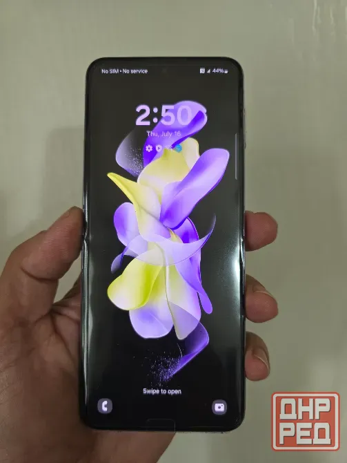 Samsung Galaxy Z Flip 4, 8/256gb. SIM +eSim Донецк - изображение 2