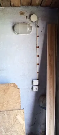 Сдам гараж в частном секторе,надолго. Мариуполь