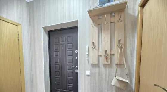 Сдаю однокомнатную квартиру в Ленинском районе Донецка. Донецк