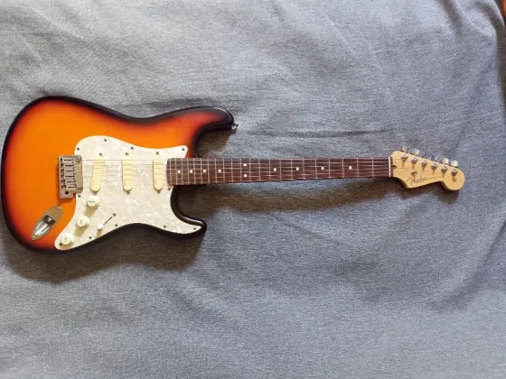Fender American Standard r DG-20 EMG's (David Gilmour) Sunburst Макеевка