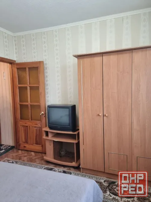 Сдаётся чистая уютная 2комнатная квартира в Пролетарском районе, ул. Раздольная Донецк - изображение 1