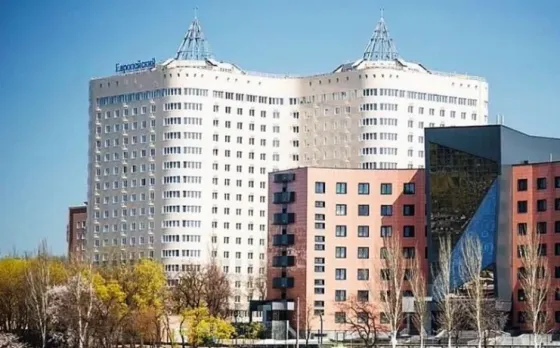 сдам 4х комн. квартиру в престижном новострое Донецк