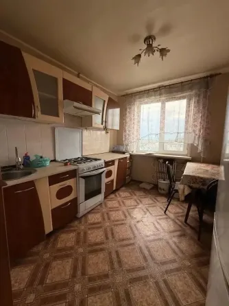 3-х ком. квартира в Буденовском р-не, ул. 230 стрелковой дивизии Донецк