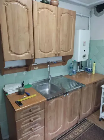 Продам 3-х. комнатную квартиру 1/5 Петровский район ул Крамарчука Донецк