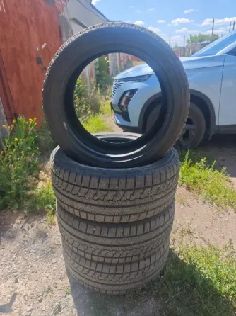 Продам зимние шины Донецк