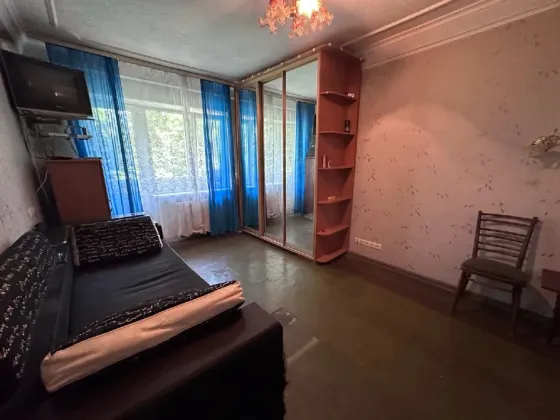 вода по графику холодная и горячая! Сдам 1 ком.кв. в центре, Набережная, ресторан Ракушка Донецк