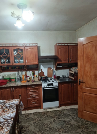 Продаются два дома на одном участке в Куйбышевском районе Донецк
