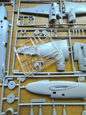 Модель самолета 1:72 для сборки Донецк