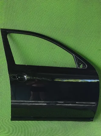 дверь skoda А5 Донецк