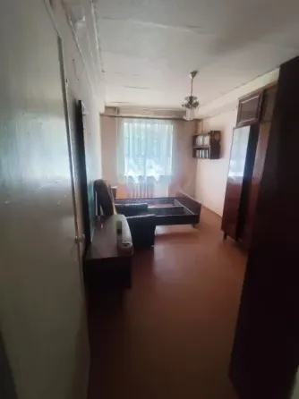 Продается 3-комн. квартира, г. Торез, м-н 1 Торез