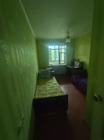 Продается 4-комн. квартира, г. Торез, м-н 3 Торез