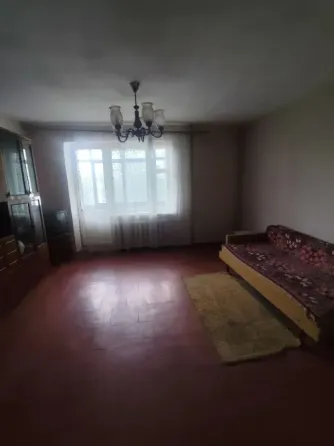 Продается 4-комн. квартира, г. Торез, м-н 3 Торез