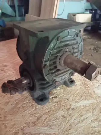 Редуктор червячный ч-100-40-51 Макеевка