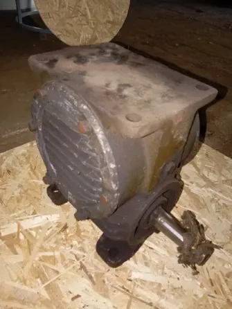 Редуктор червячный ч-100-40-51 Макеевка