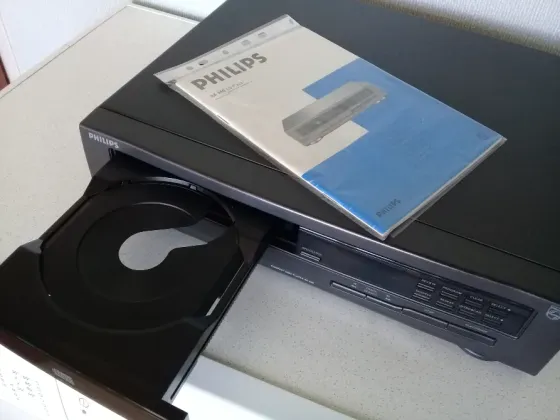 Philips AK-640 проигрыватель CD Макеевка