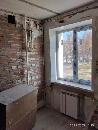 Продается 2 к.кв-ра в Левобережном р-не, пересечение улицы Владимирской и ул. Московской. Мариуполь
