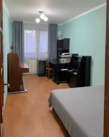 Продается 3-комнатная квартира comfort-class Донецк
