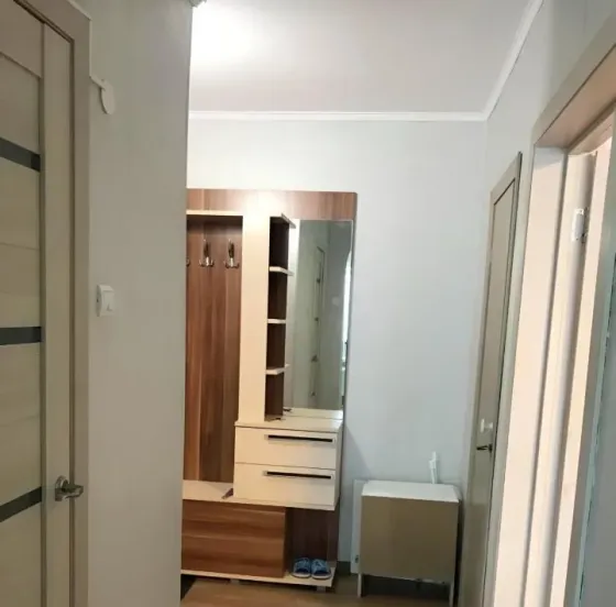 Сдам квартиру в Кировском районе 2 этаж 35 кв.м. Донецк