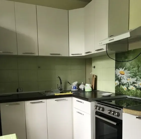 Сдам квартиру в Кировском районе 2 этаж 35 кв.м. Донецк