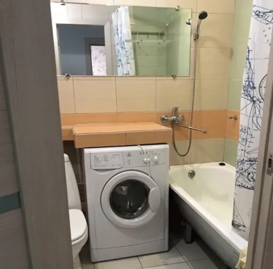 Сдам квартиру в Кировском районе 2 этаж 35 кв.м. Донецк