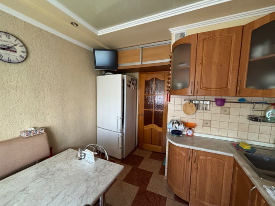 Продам трёхкомнатную на Шутовп Донецк
