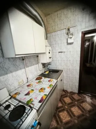 2 к кв 43 м2 2\4 макеевка центрально городской рн (ул ленина) 4 млн руб Макеевка