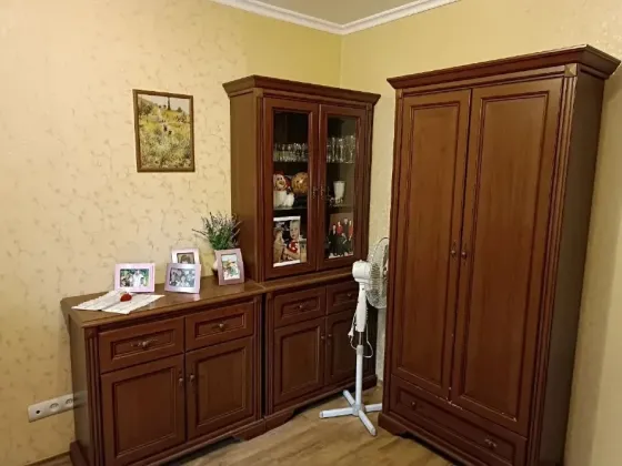 3-комнатная квартира,Киевский р-н,ул.Артема.Цена 6,1млн Донецк