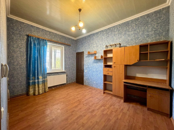 ПPОДAЖA: многофункциональный жилой дом 220 м² /ул. Ревякина Донецк