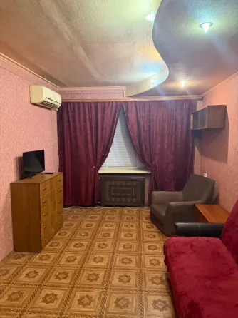 Продам 1 к. кв. пр. Ильича, Мединститут Донецк