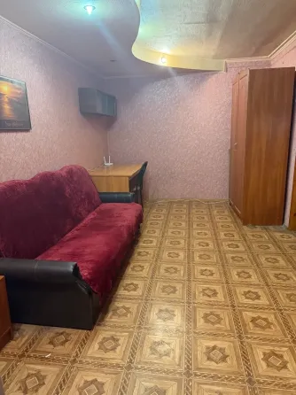Продам 1 к. кв. пр. Ильича, Мединститут Донецк