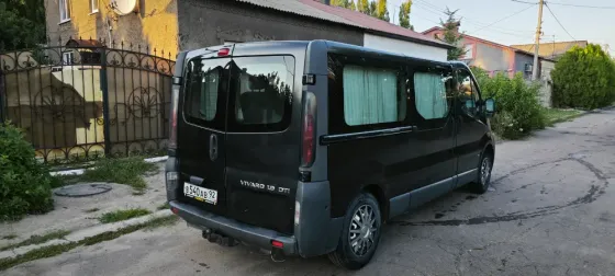 Опель Виваро лонг. Донецк