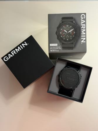 Garmin Tactix 8 Sapphire Solar Amoled 51 mm Причина продажи : покупка новой модели. Состояние : отл Донецк