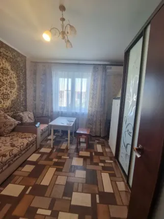 Продам 2-ком.кв-ру, чешка, Цветочный, конечная 13 ! Донецк