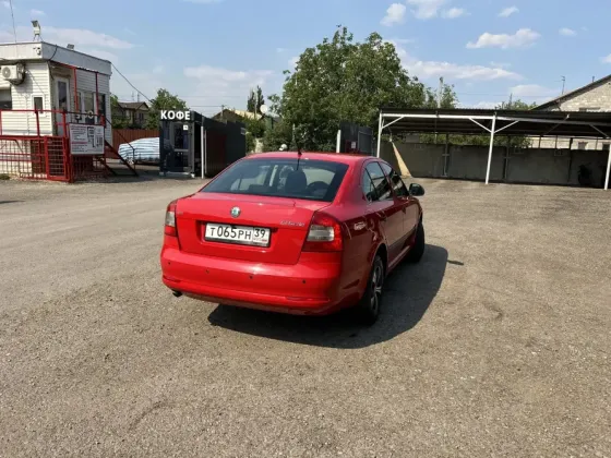 Skoda Octavia 1.6 MT 2011 153 000 km Донецк