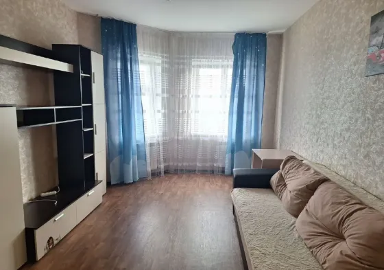 Сдаётся 2х комнатная квартира 52кв.м. в Кировский район, ул Пинтера. Донецк