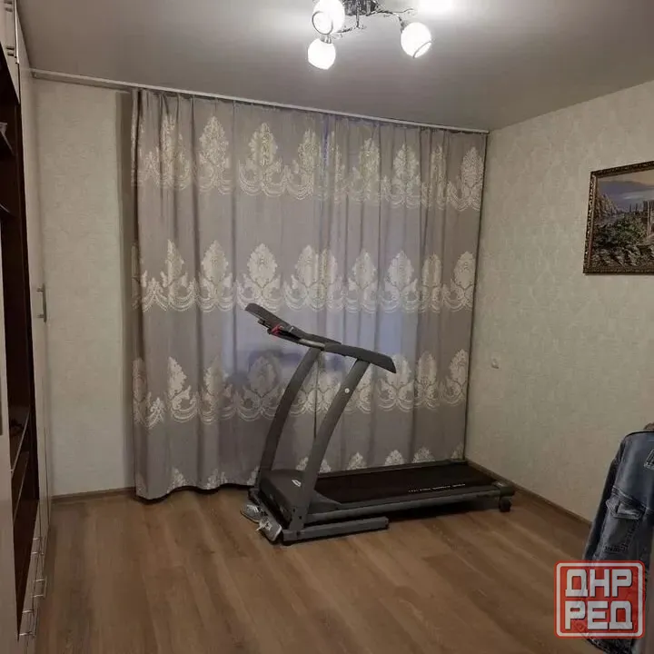 Сдаётся 2-комнатная квартира с косметическим ремонтом на 1-м этаже Донецк - изображение 4